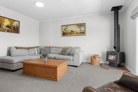 Photo of property in 137 Going Road, Ruatangata West, Kamo, 0185