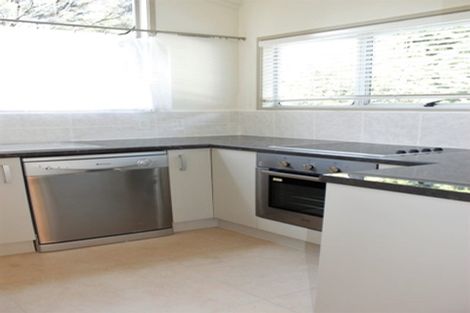 Photo of property in 12 Beaudine Avenue, Glenfield, Auckland, 0629