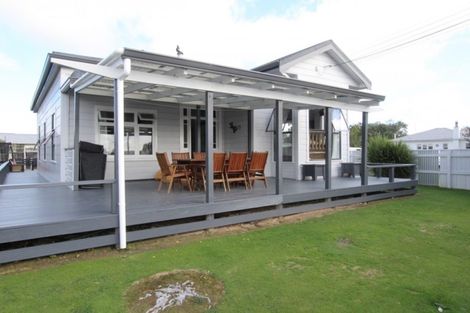 Photo of property in 15 Huia Street, Pahiatua, 4910