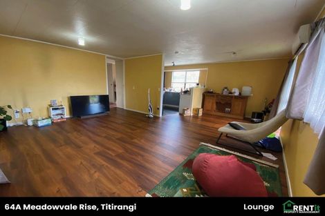 Photo of property in 1/64 Meadowvale Rise, Titirangi, Auckland, 0604
