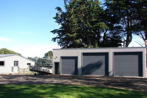 Photo of property in 243 Bay Road, West Plains, Invercargill, 9879