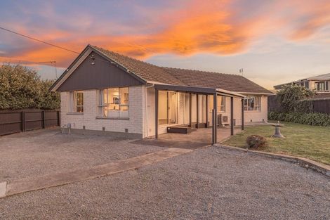 Photo of property in 96a Springs Road, Hornby, Christchurch, 8042