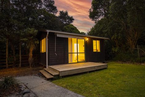 Photo of property in 21 Solander Place, Whitby, Porirua, 5024