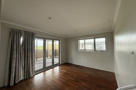 Photo of property in 115 Riverhead Road, Kumeu, 0892