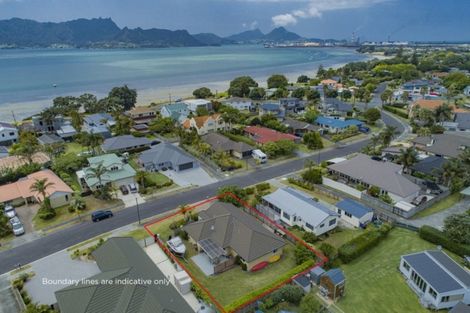 Photo of property in 27 Bermuda Place, One Tree Point, 0118