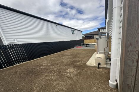 Photo of property in 46b Centorian Drive, Windsor Park, Auckland, 0632