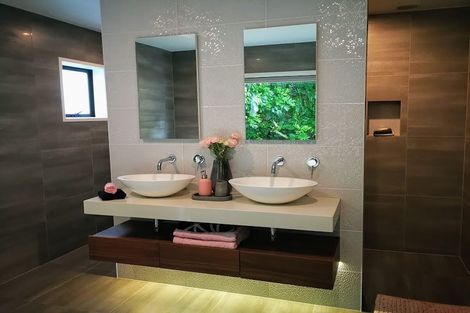 Photo of property in 9 Tui Crescent, Waikanae, 5036