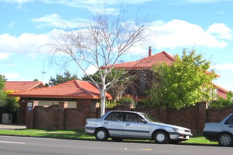 Photo of property in 293 Bucklands Beach Road, Bucklands Beach, Auckland, 2012