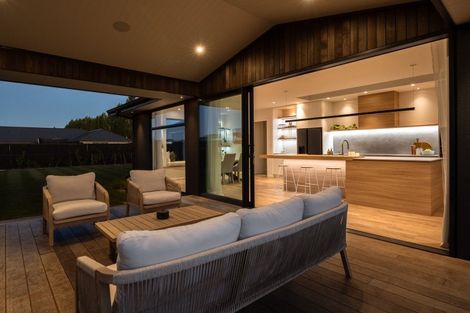 Photo of property in 53 Whareatea Road, Redwoodtown, Blenheim, 7201