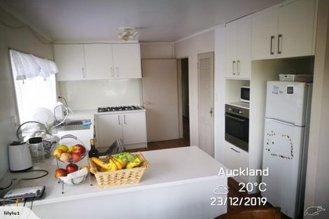 Photo of property in 184 Stapleford Crescent, Browns Bay, Auckland, 0630