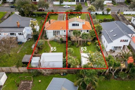 Photo of property in 63 Old Lake Road, Narrow Neck, Auckland, 0624
