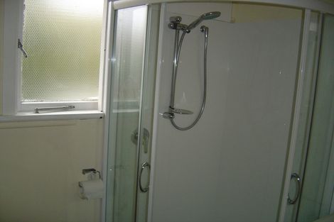 Photo of property in 2/148 Old Farm Road, Hamilton East, Hamilton, 3216