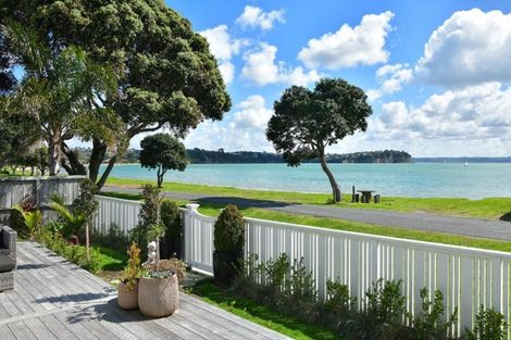 Photo of property in 103 The Esplanade, Manly, Whangaparaoa, 0930