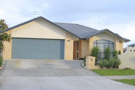 Photo of property in 20 Rialto Court, East Tamaki Heights, Auckland, 2016