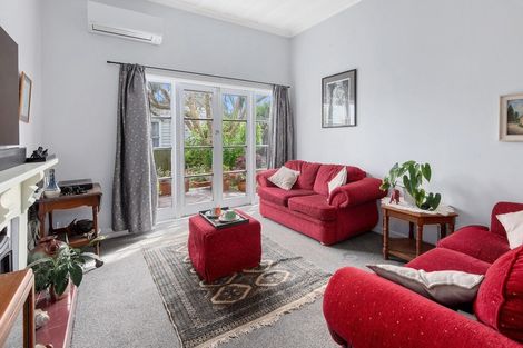 Photo of property in 16 George Street, Hikurangi, 0114