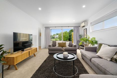 Photo of property in 8 Woodstock Crescent, Leamington, Cambridge, 3432