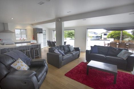 Photo of property in 301 Rangi Avenue, Whangamata, 3620