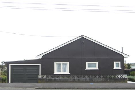 Photo of property in 174 Tukapa Street, Westown, New Plymouth, 4310