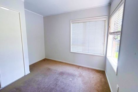 Photo of property in 4 Sailfish Drive, West Harbour, Auckland, 0618