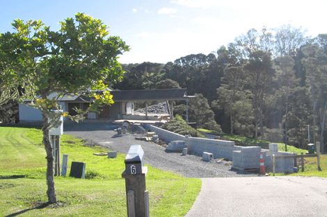 Photo of property in 6 Spinnaker Point, Haruru, 0204