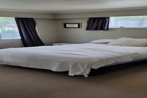 Photo of property in 147 Govett Avenue, Frankleigh Park, New Plymouth, 4310