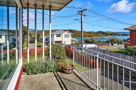 Photo of property in 10 Walker Avenue, Paremata, Porirua, 5026