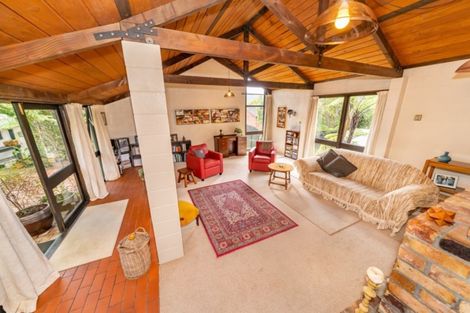 Photo of property in 16 Tapestry Grove, Silverstream, Upper Hutt, 5019