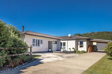 Photo of property in 62 Mcgill Street, Waimangaroa, Westport, 7891