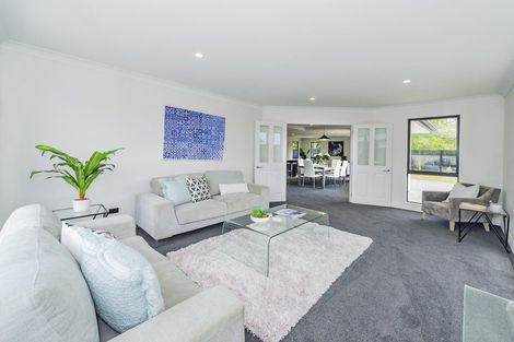 Photo of property in 15 Whitburn Avenue, Halswell, Christchurch, 8025