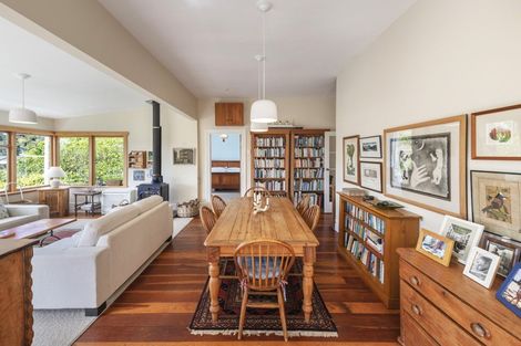 Photo of property in 12 Northland Road, Northland, Wellington, 6012