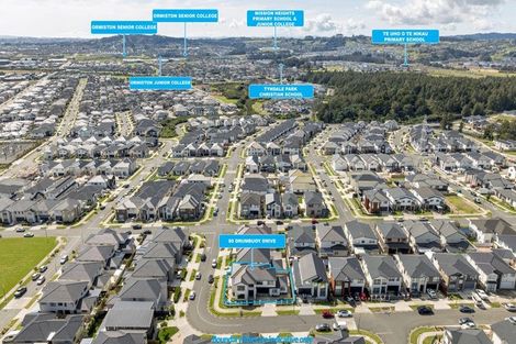 Photo of property in 80 Drumbuoy Drive, Flat Bush, Auckland, 2019