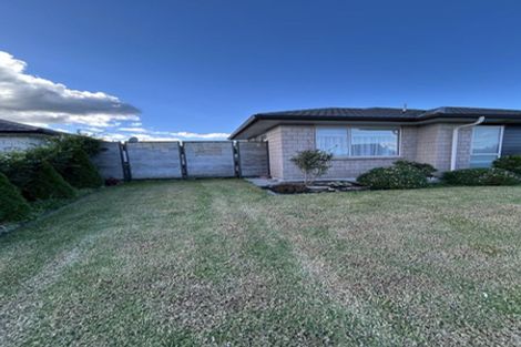 Photo of property in 20 Cupples Street, Papamoa Beach, Papamoa, 3118