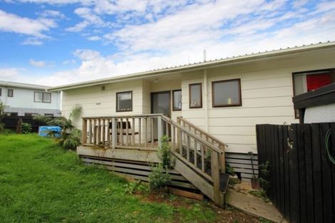 Photo of property in 2/38 Maplesden Drive, Clendon Park, Auckland, 2103