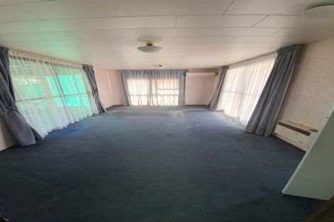 Photo of property in 55 Great South Road, Takanini, 2112