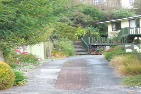 Photo of property in 6 Clinker Grove, Silverstream, Upper Hutt, 5019