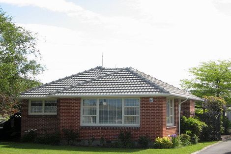 Photo of property in 8 Clipper Place, Redwood, Christchurch, 8051