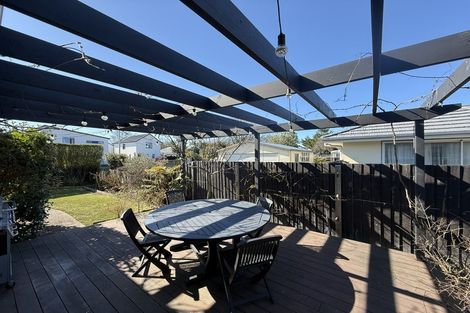 Photo of property in 102 Woodham Road, Linwood, Christchurch, 8062