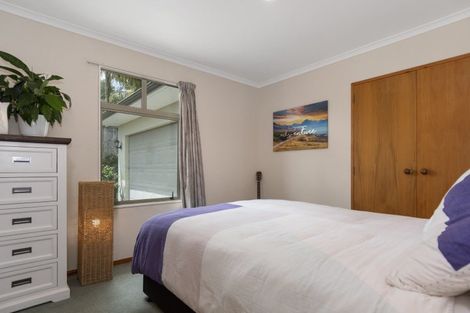 Photo of property in 2 Thornlea Drive, Welcome Bay, Tauranga, 3112