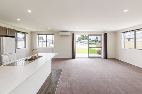 Photo of property in 35 Oldfield Lane, Marton, 4710