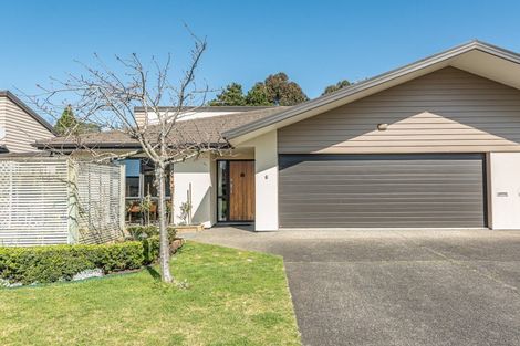 Photo of property in Caversham Park, 2/7 Caversham Road, Westmere, Whanganui, 4501