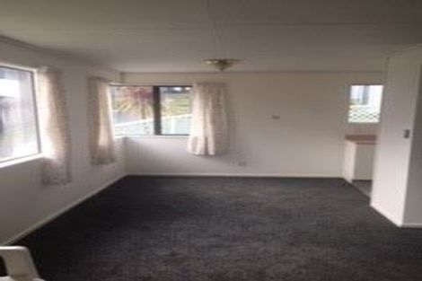 Photo of property in 74a Resolution Road, Welcome Bay, Tauranga, 3112