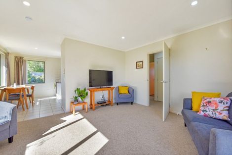 Photo of property in 21 Woodstock Place, Stoke, Nelson, 7011