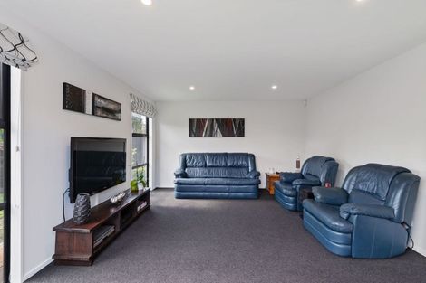 Photo of property in 5 Kohunga Crescent, Bottle Lake, Christchurch, 8083