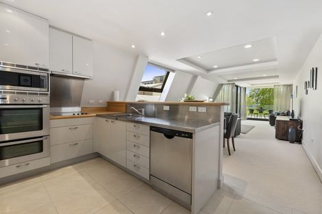 Photo of property in 1152 Whakaue Street, Rotorua, 3010