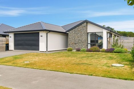 Photo of property in 84 Muirhill Street, Halswell, Christchurch, 8025