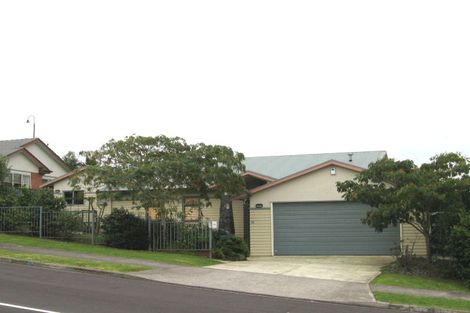 Photo of property in 18 Rush Creek Drive, Westgate, Auckland, 0614
