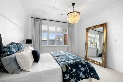 Photo of property in 20 Wallace Place, Westown, New Plymouth, 4310