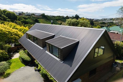 Photo of property in 75 Glenross Street, Glenross, Dunedin, 9011