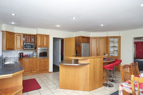 Photo of property in 15 Windsor Street, Dannevirke, 4930