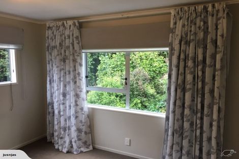 Photo of property in 4/49 Maungaraki Road, Korokoro, Lower Hutt, 5012
